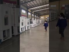 Phòng thử nghiệm phun muối với các linh kiện nhập khẩu để kiểm tra độ ăn mòn bề mặt kim loại