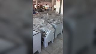 Giá sắt phơi ban công buồng phun muối, đánh giá bàn ủi ngoài trời chống mưa muối
