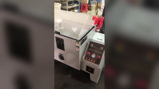 Buồng phun muối cọc sạc ngoài trời: thử nghiệm ăn mòn cổng sạc