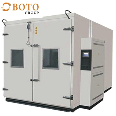 Phòng kiểm tra nhiệt độ và độ ẩm bước vào phòng